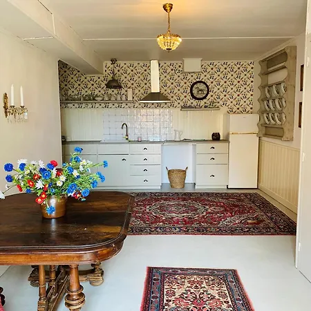Holiday home Petit Perle Saint-Ciers-sur-Gironde