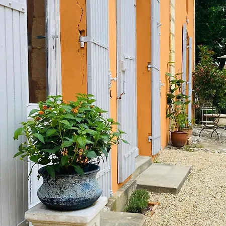 Holiday home Petit Perle Saint-Ciers-sur-Gironde